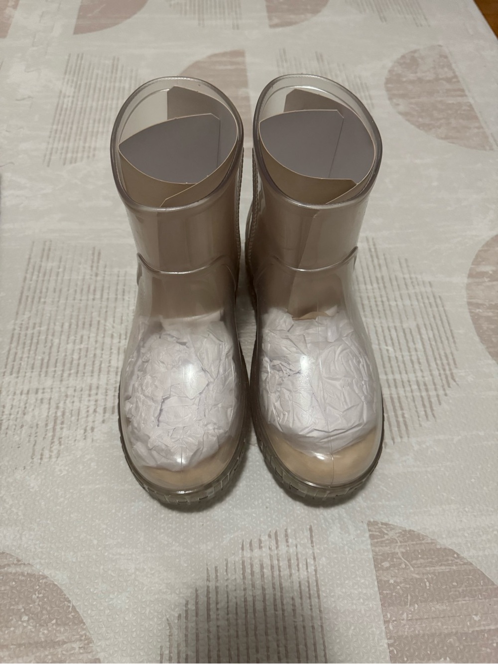 UGG Translucent Beige Jelly Rain Boots